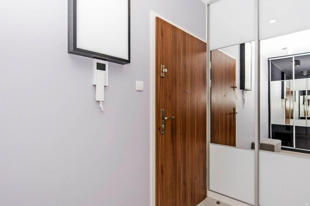 Stylish Apartment Oldtown Riverview Balcony Gdansk Luaran gambar