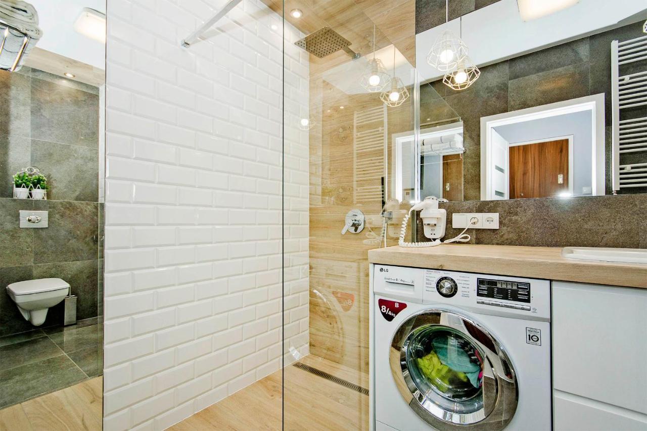 Stylish Apartment Oldtown Riverview Balcony Gdansk Luaran gambar